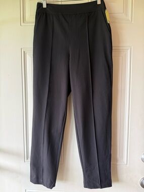 All in Motion Woman’s Black Golf Ankle Pants